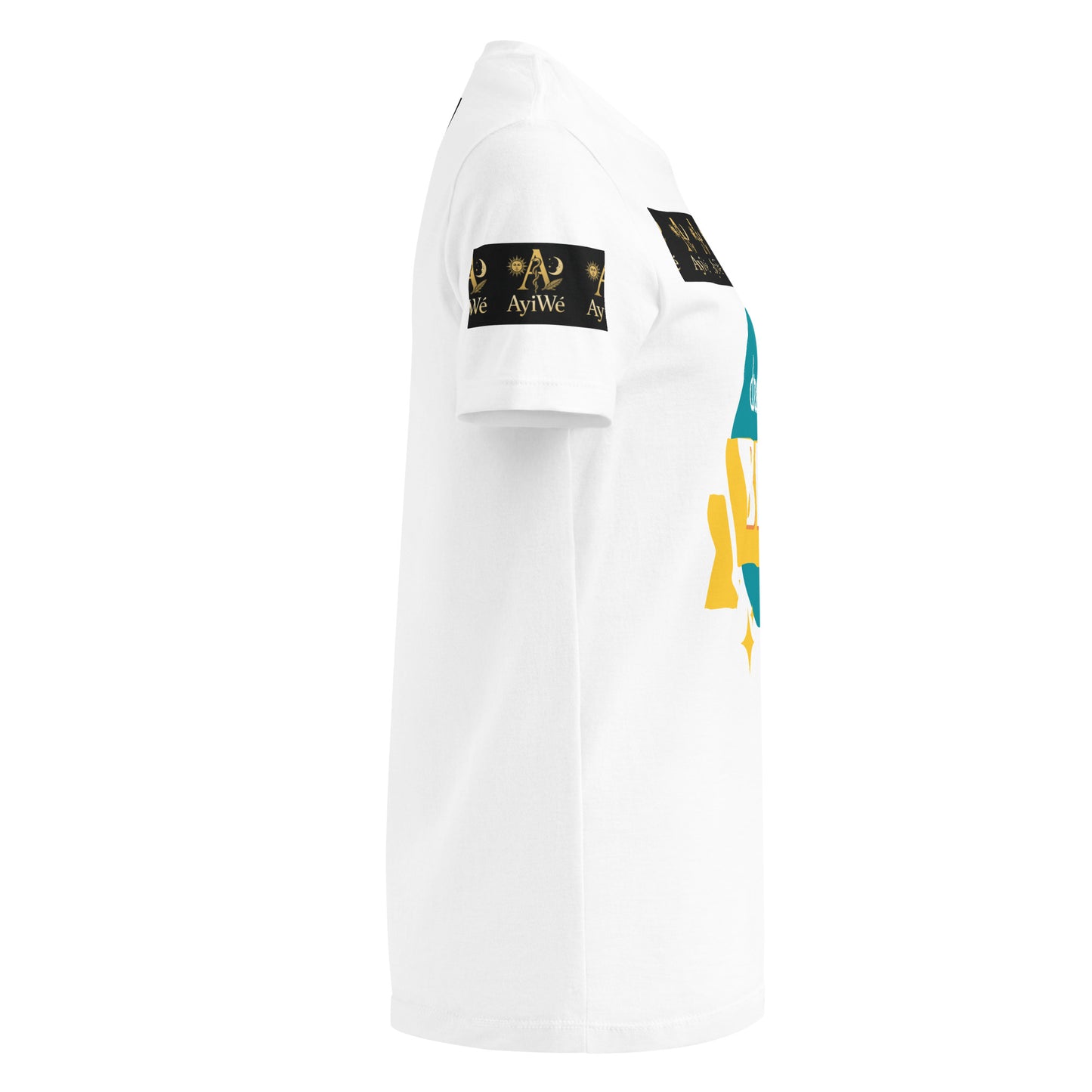 O2 - Las girls - Latinas, AyiWé Women’s basic softstyle t-shirt - AyiWé Fashion & Style