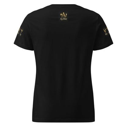 O2 - Las girls - Latinas, AyiWé Women’s basic softstyle t-shirt - AyiWé Fashion & Style
