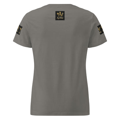 O2 - Las girls - Latinas, AyiWé Women’s basic softstyle t-shirt - AyiWé Fashion & Style