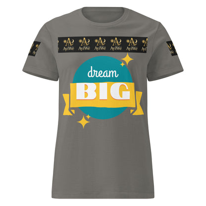 O2 - Las girls - Latinas, AyiWé Women’s basic softstyle t-shirt - AyiWé Fashion & Style