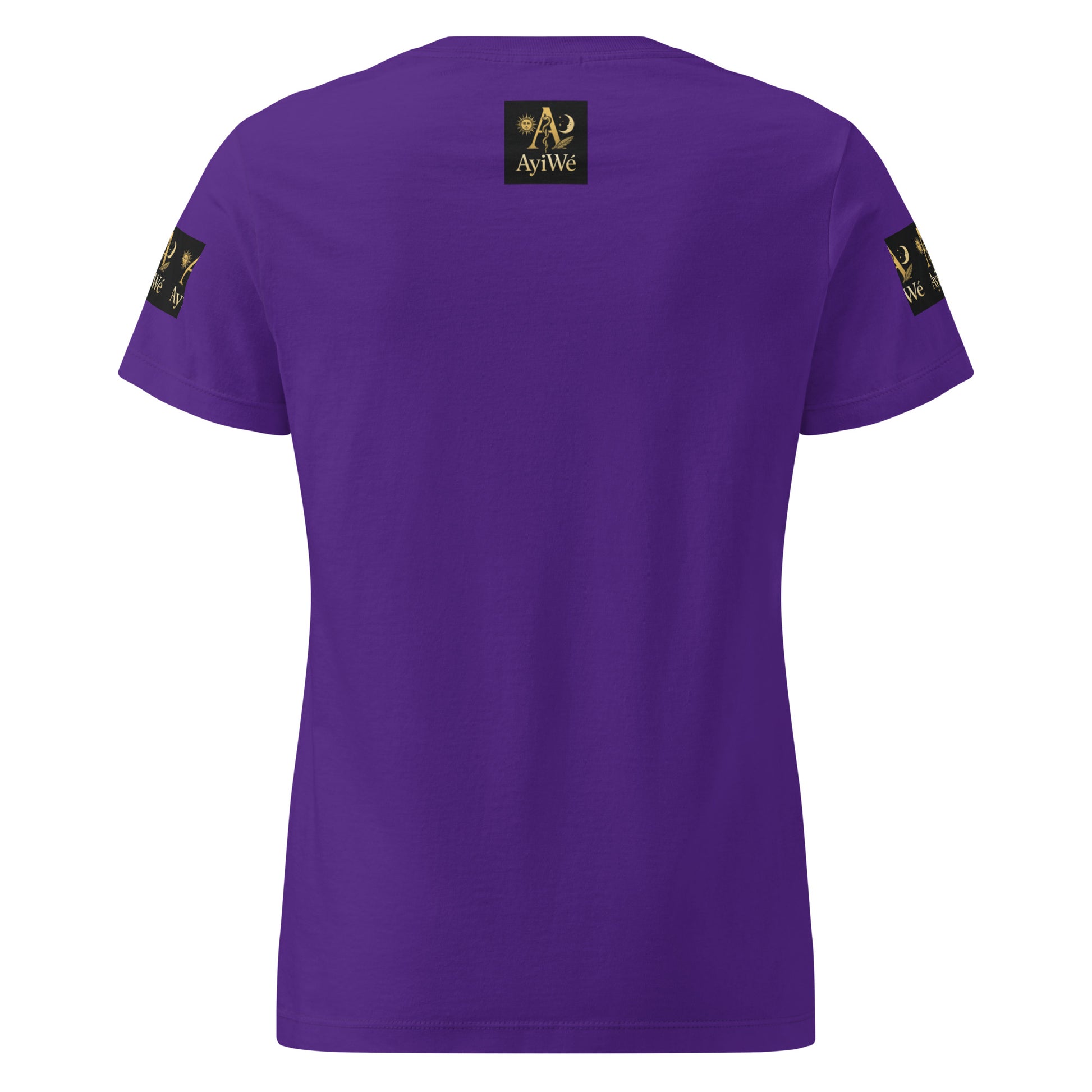 O2 - Las girls - Latinas, AyiWé Women’s basic softstyle t-shirt - AyiWé Fashion & Style
