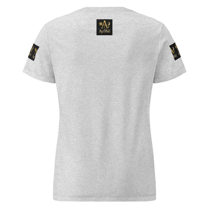 O2 - Las girls - Latinas, AyiWé Women’s basic softstyle t-shirt - AyiWé Fashion & Style