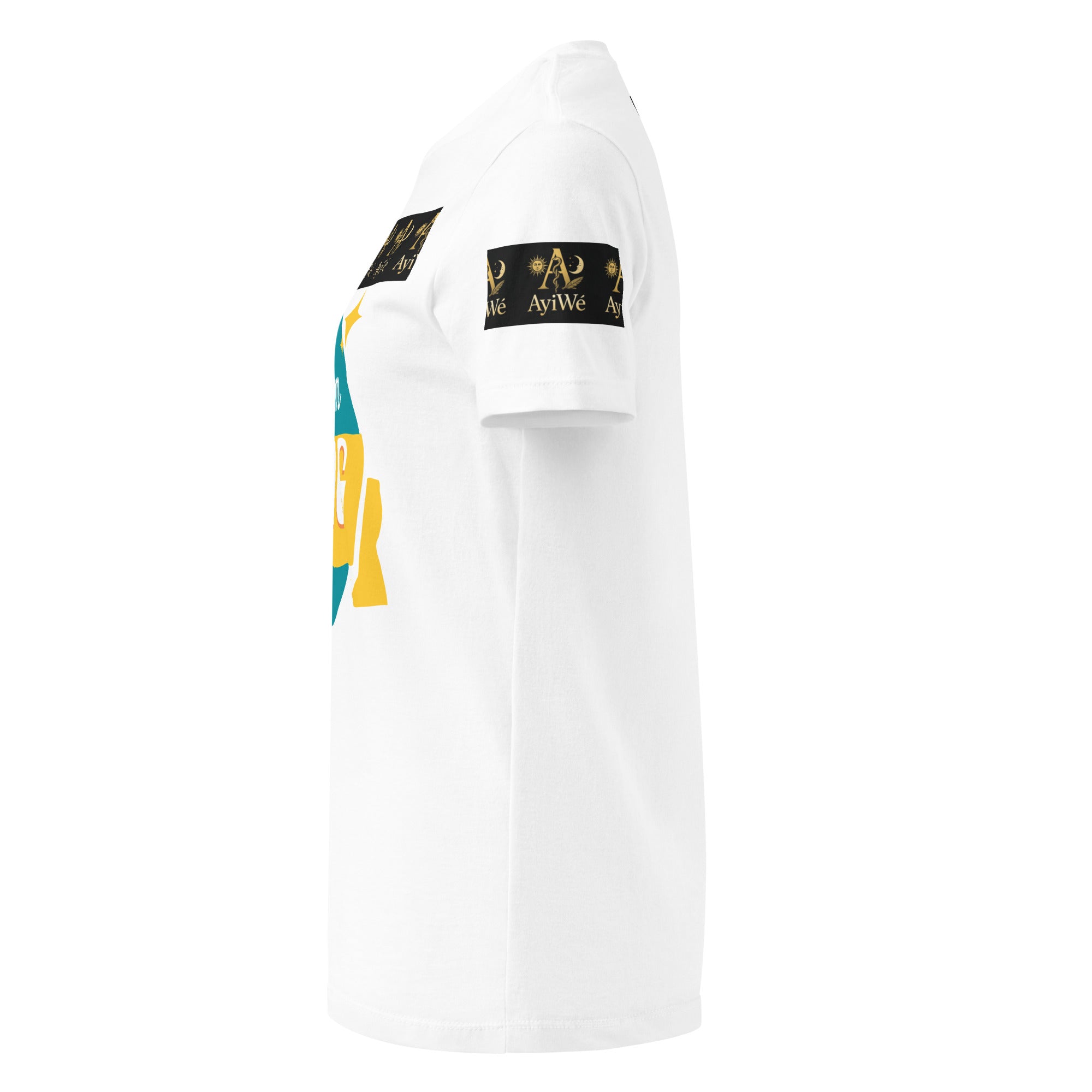 O2 - Las girls - Latinas, AyiWé Women’s basic softstyle t-shirt - AyiWé Fashion & Style