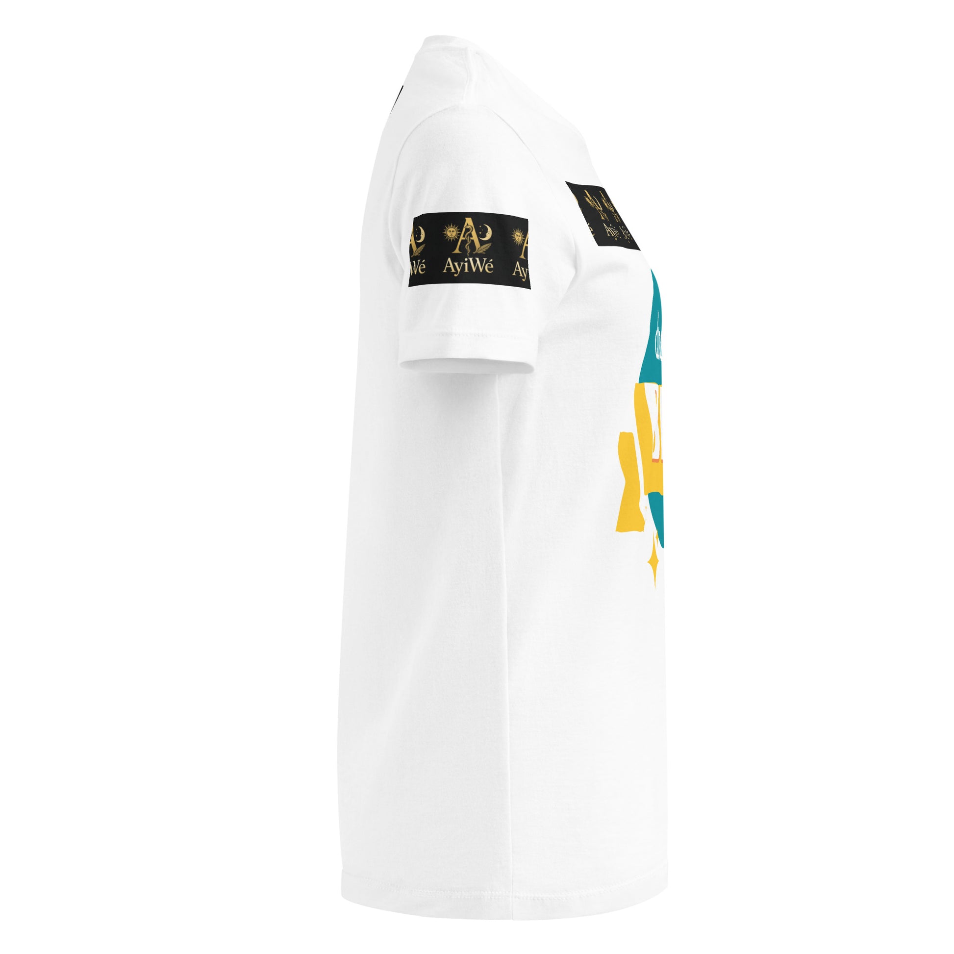 O2 - Las girls - Latinas, AyiWé Women’s basic softstyle t-shirt - AyiWé Fashion & Style